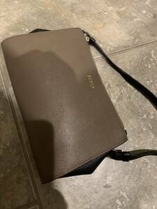 FURLA　フルラ　ミニバッグ　レザーショルダーバッグ　2WAY　ハンドバッグ　ショルダーバッグ レザー