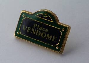 フランス　ビンテージ ピンバッジ PLACE VENDOME