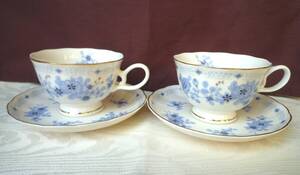 カップ＆ソーサー★ノリタケNoritake★Venus China N.T★白×ブルーの花柄★昭和レトロ★２客セットで