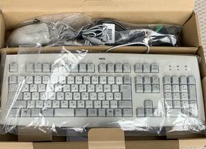 【中古】NEC 純正 USBキーボード KU-1778 ＆ USBマウス MSU1175 電源コード DP-DVI変換ケーブル等 アクセサリー類セット