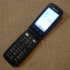 F-01G docomo ネイビー