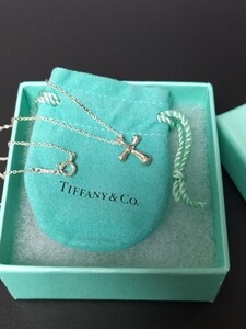 【TIFFANY&CO.】ティファニー エルサ・ペレッティ クロス ネックレス シルバー925 レディース ケース付き 美品 クリスマス 誕生日 記念日