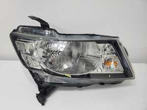 153 ホンダ　HONDA　フリード　スパイク　gb3 gb4 純正　hid ヘッドライト　ヘッドランプ　右　右側　koito 100-22068 