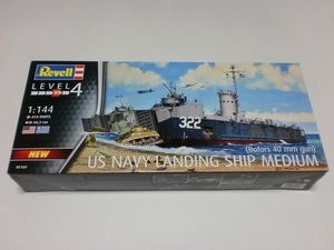 ドイツ レベル 1/144 アメリカ海軍 中型揚陸艦 LSM（ボフォース40mm機関砲）US Navy Landing Ship Medium (Bofors 40mm)　Revell 05169 