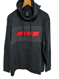 ナイキのパーカー NIKE プルオーバー フーディー