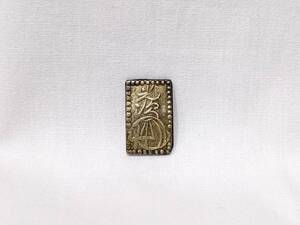 1円～ 二分金 二分判金 古銭 総重量約2.98g 約12.7×19.9×1.2mm 比重10.91 日本古銭 貨幣 硬貨 ヴィンテージ コレクション