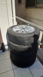 中古品 175/65R15 BRIDGESTONE BLIZZAK VRX2 4本 2017年製 残4.8〜5.4mm　