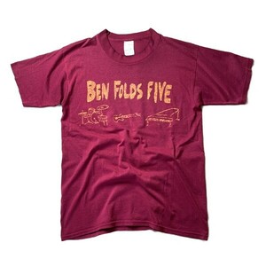 超希少! 90s USA製 BEN FOLDS FIVE ベンフォールズファイブ Kiss my me ヴィンテージ ロゴ プリント バンド Tシャツ エンジ色 M メンズ