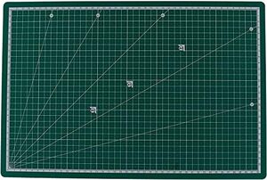 グリーン 作業台 M&Mカッティング作業に両面使用便利な方眼&確度目盛付 約450×300mm A3 カッターマット 高儀 A3_