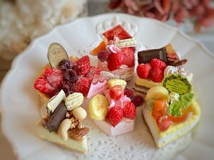 ▼△ケース付き メモスタンド　プチフール　６個セット▲▼インテリア　雑貨　プレゼントに！