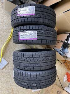 新品未使用 スタッドレス 225/55R17 97T ネクセン WINGUARD ice2 2023年 & 2022年製造 4本セット 最安値