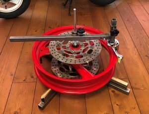 247 送料込【バイク用】17inch 回転軸にS45CD(ミガキ材)直径12Φmm使用　センターカラーとテーパーコーン使用 手動式タイヤチェンジー