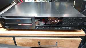 SONY CDプレーヤー CDP-750 中古品　TDA1541