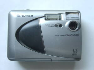 ♪　 ジャンク　FujiFilm Finepix 1300③ デジタルカメラ　♪