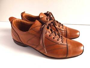 BETTACCINI　ベッタチーニ　イタリア製　レザースニーカー　サイズ38　メンズ　MADE IN ITALY　HAND MADE SHOES　革製　シューズ　ヌメ革