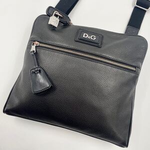 【美品 希少 斜め掛け】Dolce＆Gabbana ショルダーバッグ サコッシュ レザー ドルガバ D&G ビジネス メンズ シボ革 レザー 南京錠 黒 鍵