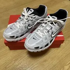 ☆週末SALE☆★新品★NIKE P6000  28.5cm