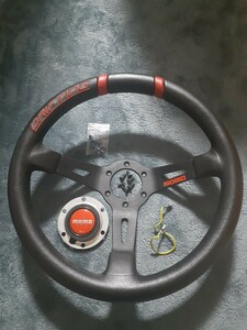 【送料無料】正規輸入品 モモ ステアリング ドリフティング 33パイ レッド MOMO DRIFTING 85mmディープ【中古良品】