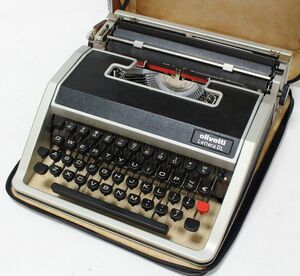 △ Olivetti Lettera DL オリベッティ レッテラ タイプライター 【ジャンク】△REH02726　スペイン製 昭和レトロ アンティーク