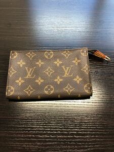  LOUIS VUITTON ルイヴィトン モノグラム バケット用ポーチ　ジャンク品