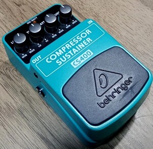 ベリンガー　BEHRINGER CS400 コンプレッサー　中古