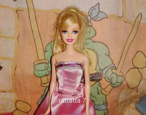 ☆Barbie☆A Fashion Fairytale☆Transforming Fashion Doll☆バービー☆ファッションドール☆人形