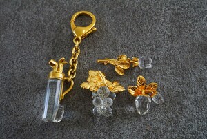 B255 SWAROVSKI/スワロフスキー ブランド ゴールドカラー キーホルダー ブローチ ヴィンテージ アクセサリー 大量 まとめて おまとめ