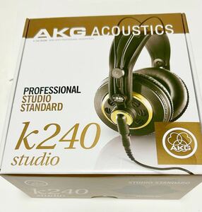 AKG ( アーカーゲー ) K240 Studio セミオープン型ヘッドホン