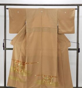 色留袖 正絹 霞駕籠模様 身丈155cm 裄丈62.5cm 色留袖 丸に沢潟 美品 三つ紋 リサイクル 着物 フォーマル 結婚式 披露宴 f4019