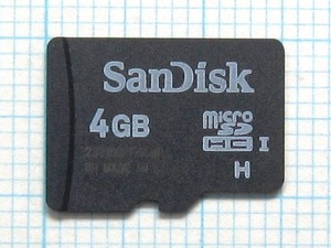 ★SanDisk microSDHC メモリーカード ４GB 中古★送料８５円・１８５円