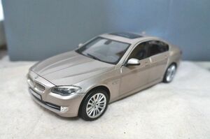 BMW 550i F10 1/18 ミニカー 5シリーズ