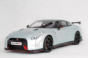 ● 1/18 日産 〓 GT-R ( R35 ) ニスモ / シルバー 〓 NISSAN NISMO