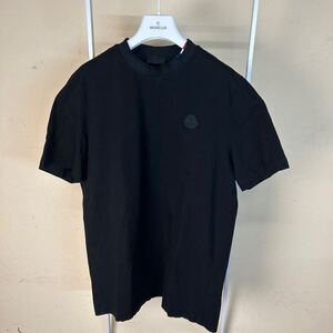 【新作】【最安値】MONCLER モンクレール 半袖Tシャツラバーワッペン　黒　S