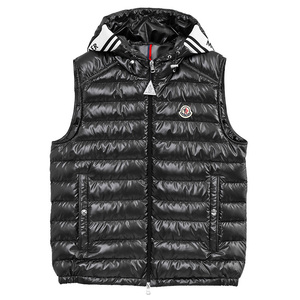 サイズ2 MONCLER モンクレール ダウンベスト CLAI 1A00057 595ZJ 999