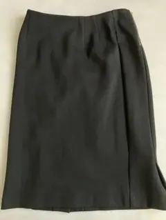 ブラックスカート