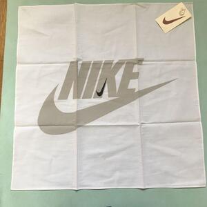 Nike ナイキ バンダナ ロゴ入り 約50cm x 50cm　難あり