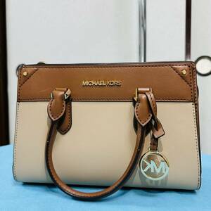 美品 MICHAEL KORS マイケルコース PVC レザー クロスボディ 2way ハンドバッグ ショルダーバッグ 