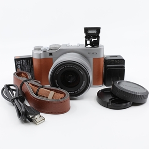 ＜ほぼ新品＞フジフィルム FUJIFILM X-A5レンズキット ブラウン シャッター数2000枚以下！