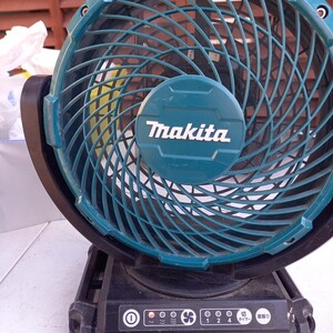 マキタ 充電式ファン CF102D 扇風機 コードレスファン makita　稼働品　梱包サイズ80