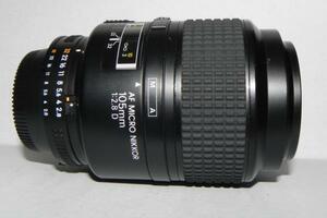 **中古良品　Nikon AF MICRO NIKKOR　105ｍｍ/Ｆ2.8 Dレンス゛*