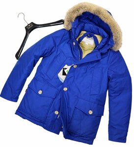 60%OFF◆アークティックパーカーの都会派モデル！【 Woolrich / ウールリッチ (米 】抜群の暖かさと機能性のファー＆襟付きダウンJK 青 S/M