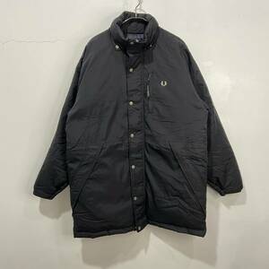 送料無料☆FRED PERRY☆フレッドペリー☆中綿ダウンジャケット☆ブラック☆メンズM☆B23