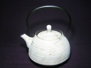 レア★南部鉄器 鉄瓶 ホワイト 轆轤目/刷毛目 ティーポット 急須 アイボリー 白 casting iron kettle teapot White potter