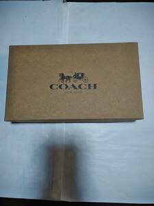 こちらの商品はCOACHの長財布です