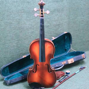 あ//A8782. 　弦楽器　バイオリン　SUZUKI VIOLIN No.11 スズキバイオリン　SIZE 4/4 ハードケース付き