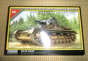 未使用品 トライスター 1/35 4号戦車D型 ドイツ 中袋未開封品