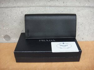 6A502RT【本物保証】 PRADA プラダ 二つ折り長財布 サフィアーノマルチ 2MV836 ブラック 美品