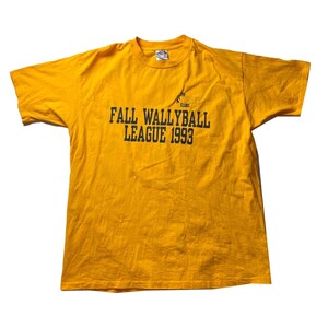 グッドデザイン! 90s USA製 ONEITA ヴィンテージ FALL WALLYBALL LEAGUE 1993 ロゴ プリント 半袖 Tシャツ イエロー 黄 黒 XL メンズ 古着