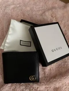 GUCCI 2つ折り財布