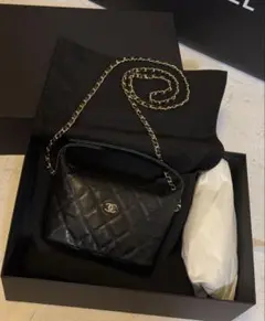 CHANEL チェーンホーボーバッグ　ミニ